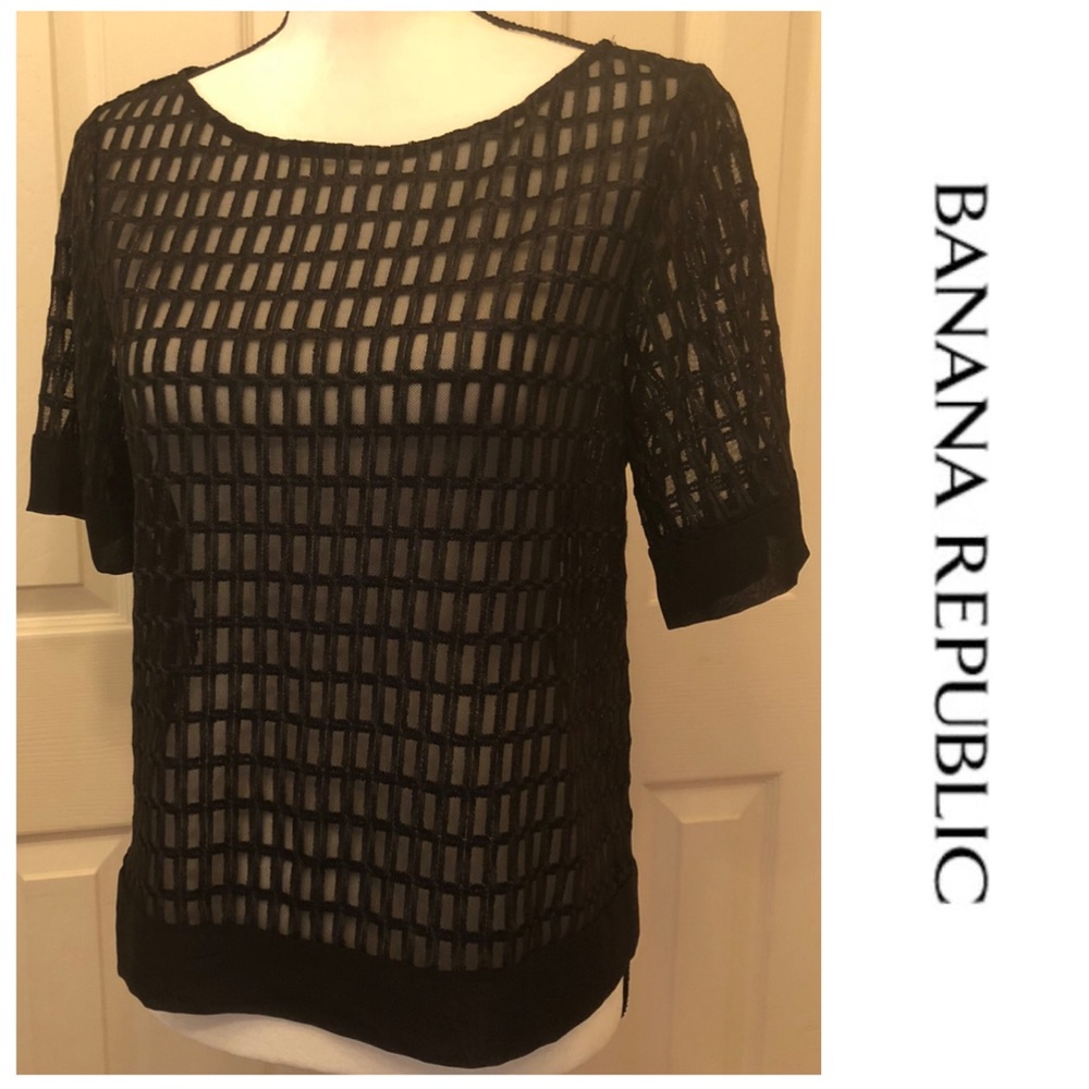 Banana Republic ~ Black Sheer Short Sleeve Top - Picture 9 of 9